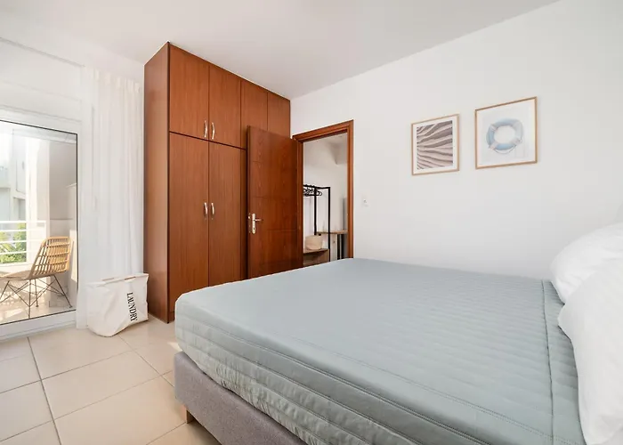 Apartmán Sunny - 3 Min Walk To & Town - Iv Kos